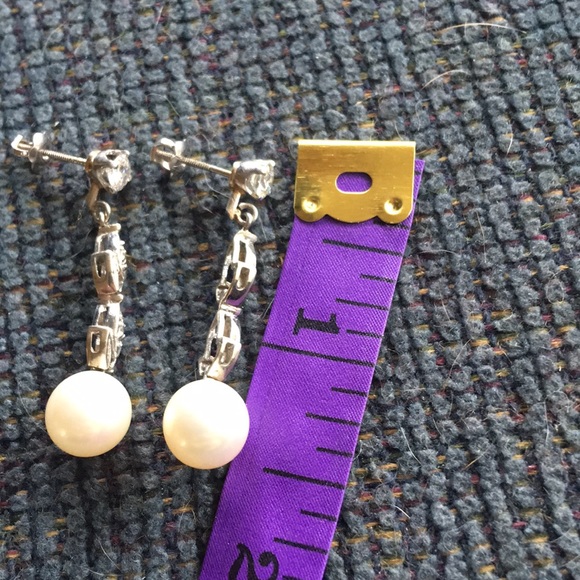 Cultured Pearl & Rhinestone Set - Picture 4 of 5